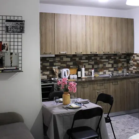 Theater Near Blloku Appartamento Tirana